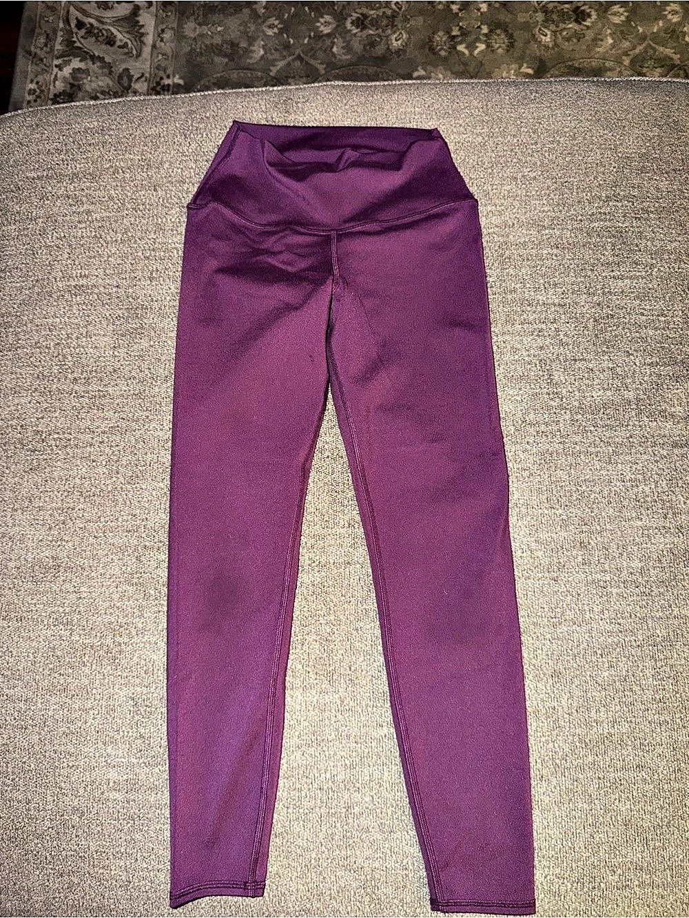 Alo Purple Leggings Like New